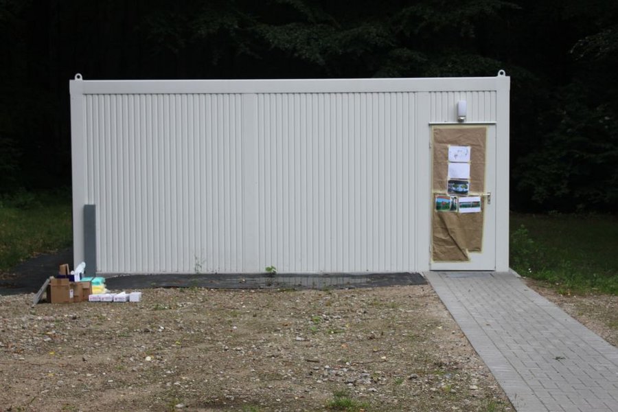 Bürocontainer ohne Bemalung