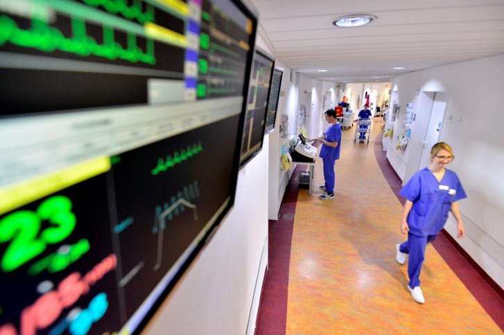 Als examinierter Altenpfleger auf unserer ITS- oder IMC-Station arbeiten!