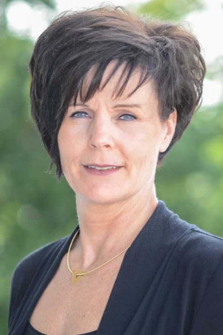 Anja Mühlbacher