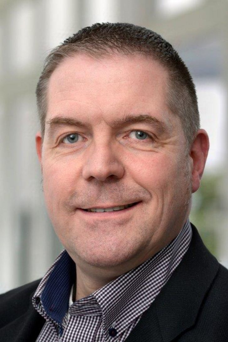 Dirk Fischer